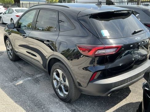 Used 2025 Ford Escape ST-Line AWD/4WD image 9