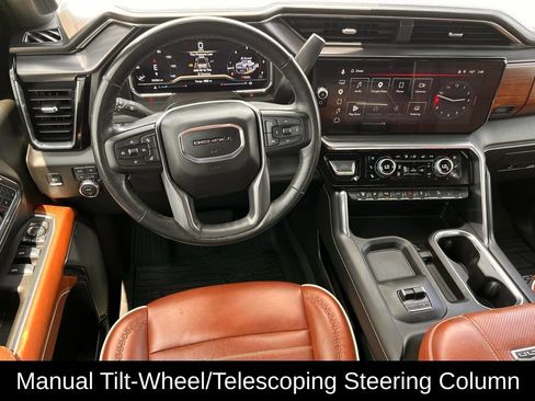 Used 2025 GMC Sierra 2500 Denali Ultimate AWD/4WD image 16