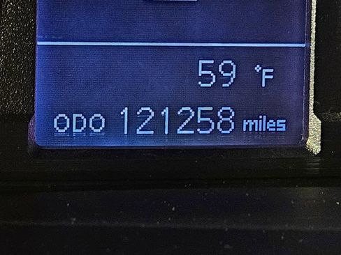 Used 2018 Toyota 4Runner Limited image 29