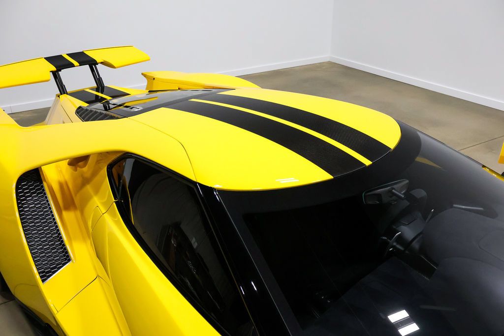 Used 2020 Ford GT Carbon Series RWD image 87