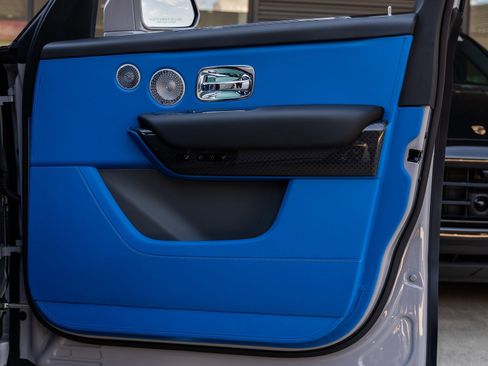 New 2026 Rolls-Royce Cullinan Black Badge image 58