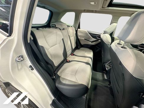 Used 2023 Subaru Forester Premium AWD/4WD image 28