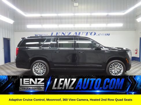 Used 2025 GMC Yukon XL Denali w/ Sun & Power Step Package AWD/4WD image 1
