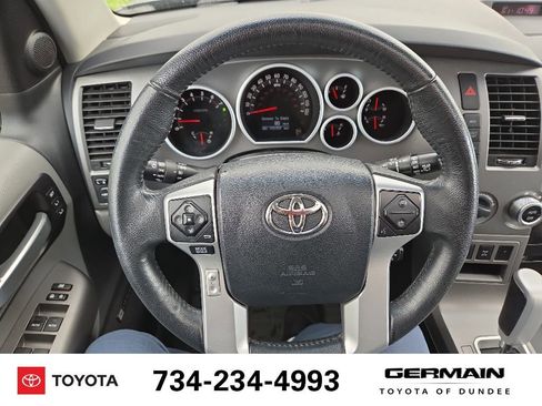Used 2016 Toyota Sequoia Limited w/ Safety & Convenience Package AWD/4WD image 24