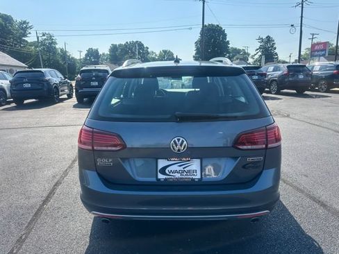 Used 2019 Volkswagen Golf Alltrack S AWD/4WD image 7