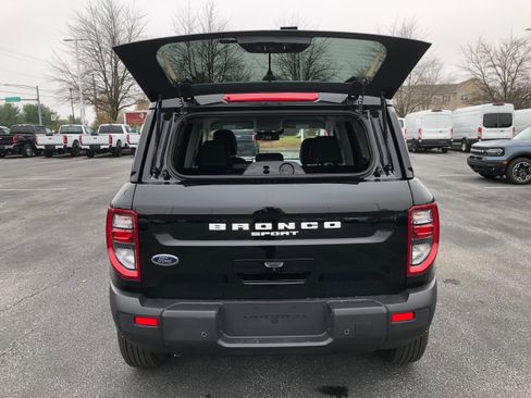 New 2025 Ford Bronco Sport Outer Banks image 9