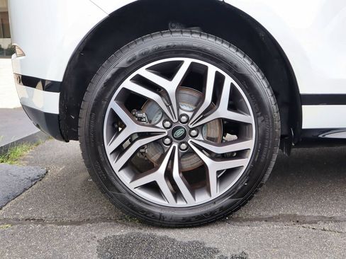 Used 2023 Land Rover Range Rover Evoque R-Dynamic SE AWD/4WD image 62