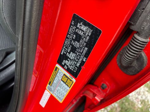 Used 2025 Kia Soul LX w/ LX Technology Package image 28