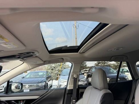 Used 2023 Subaru Outback Limited image 20