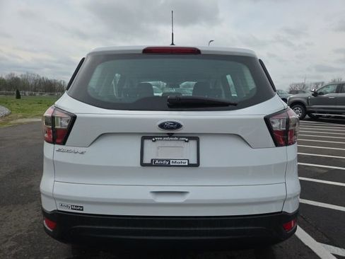 Used 2017 Ford Escape S image 9