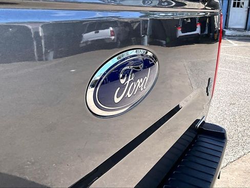Used 2016 Ford F150 XLT w/ Equipment Group 302A Luxury AWD/4WD image 31