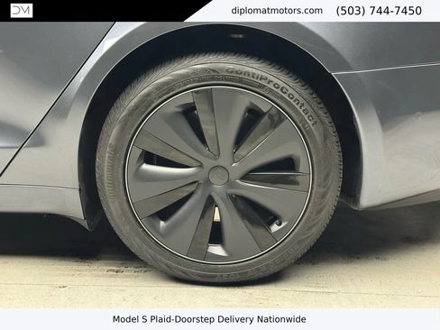 Used 2022 Tesla Model S Plaid image 36