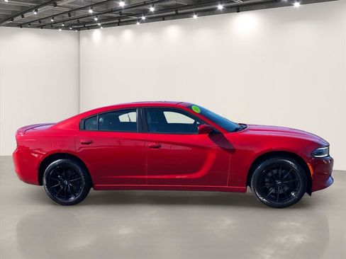 Used 2015 Dodge Charger SXT w/ AWD Plus Group image 8