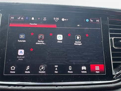 Certified 2022 Dodge Durango R/T w/ Blacktop Package image 19