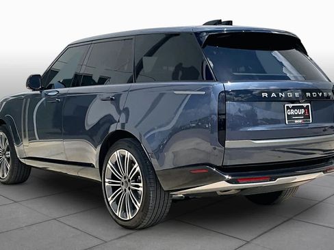 Used 2026 Land Rover Range Rover SE AWD/4WD image 12
