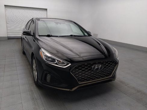 Used 2019 Hyundai Sonata Limited w/ Ultimate Package 04 FWD image 14
