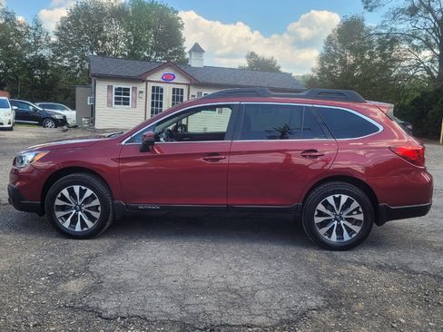 Used 2017 Subaru Outback 2.5i Limited image 5