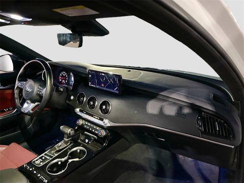 Used 2022 Kia Stinger GT-Line w/ Sun & Sound Package image 31