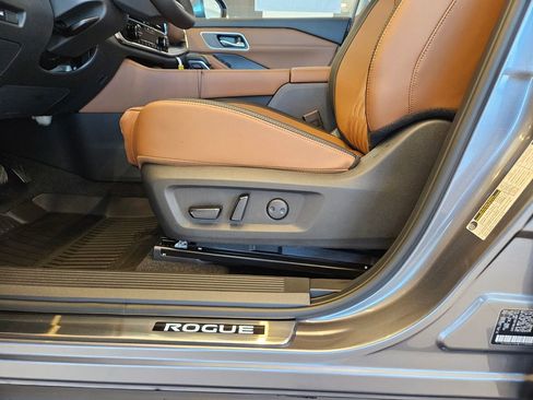 New 2026 Nissan Rogue Platinum w/ Platinum Premium Package image 15