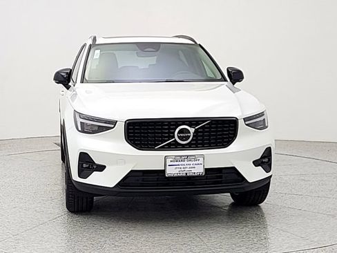 New 2026 Volvo XC40 B5 Ultra w/ Protection Package Premier AWD/4WD image 2