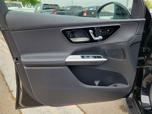 New 2025 Mercedes-Benz GLC 300 image 15