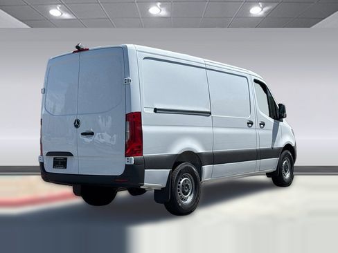 New 2026 Mercedes-Benz Sprinter 2500 image 8