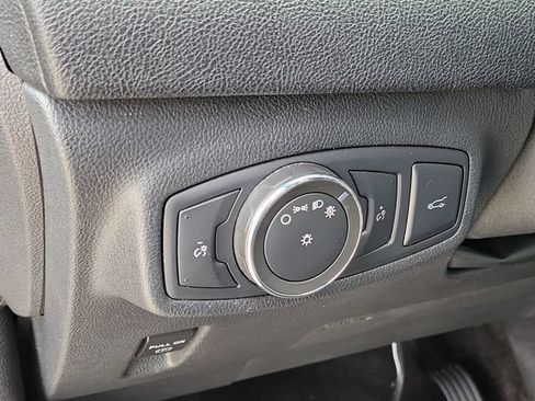 Used 2017 Lincoln MKC Reserve w/ Lincoln MKC Climate Package AWD/4WD image 9