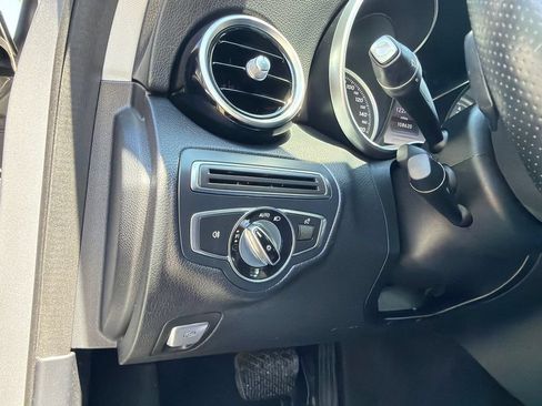 Used 2015 Mercedes-Benz C 300 4MATIC Sedan image 26