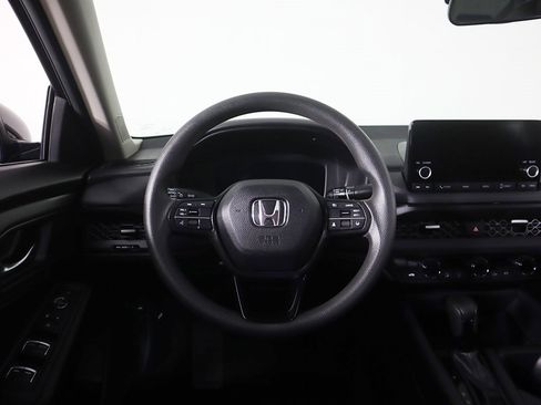 Used 2023 Honda Accord EX image 36
