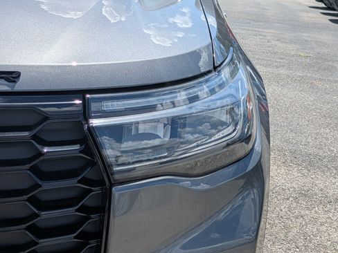 New 2026 Ford Explorer ST-Line w/ ST-Line Street Pack RWD image 9