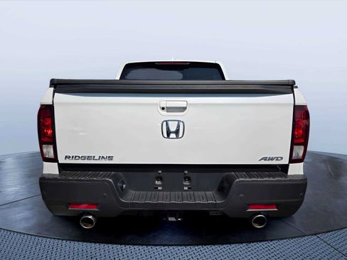 Used 2023 Honda Ridgeline RTL-E image 5