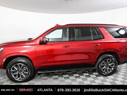 Certified 2024 Chevrolet Tahoe Z71 w/ Luxury Package image 2