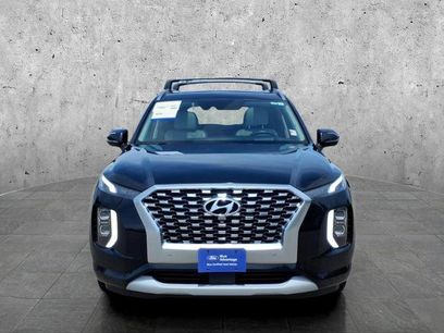Used 2022 Hyundai Palisade Limited w/ Winter Package