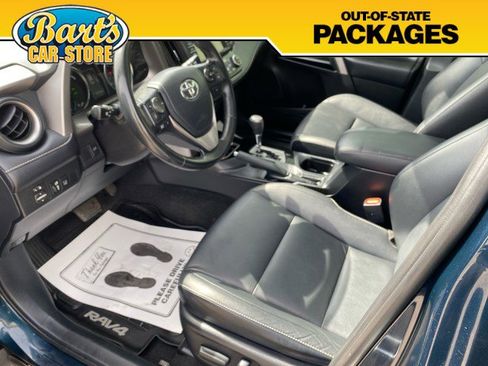 Used 2018 Toyota RAV4 Limited image 28
