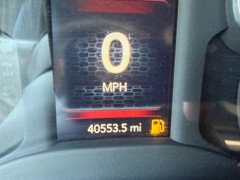 Used 2024 RAM 2500 Tradesman w/ Special Service Vehicle Group AWD/4WD image 10