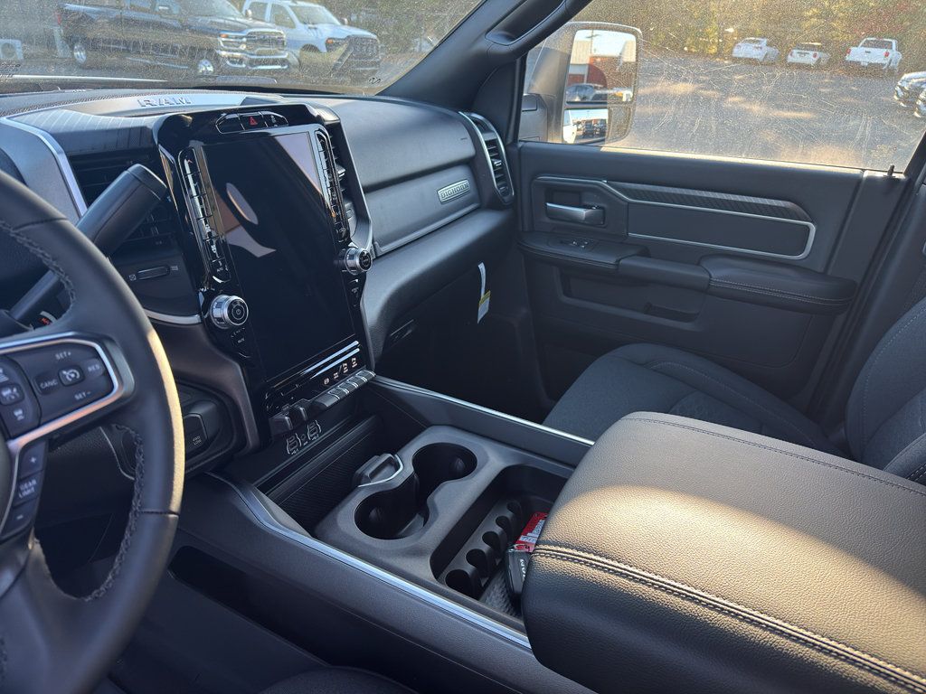 New 2026 RAM 3500 Big Horn AWD/4WD image 11