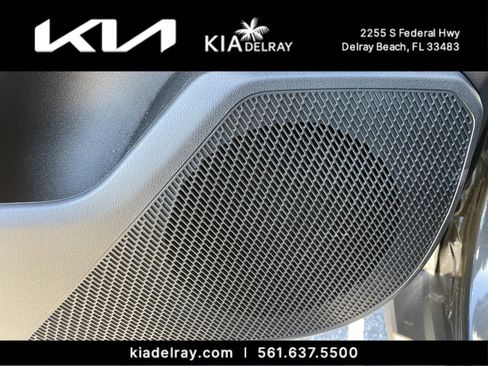 New 2025 Kia K4 LXS image 16