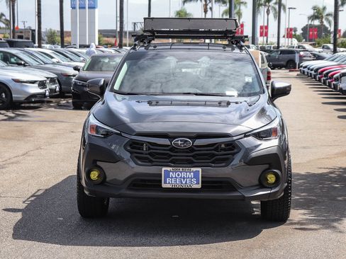 Used 2024 Subaru Crosstrek 2.0i Premium w/ Crosstrek Mirror Package AWD/4WD image 2