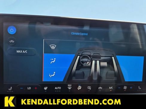 Used 2025 Ford Maverick XLT w/ XLT Luxury Package AWD/4WD image 17