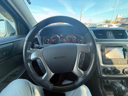 Used 2015 GMC Acadia Denali image 25