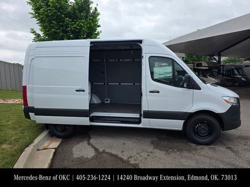 New 2026 Mercedes-Benz Sprinter 2500 image 4