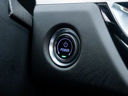 Certified 2024 Cadillac Lyriq Luxury w/ LPO, Floor Liner Package image 27