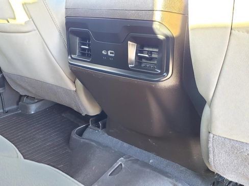 Used 2024 Chevrolet Silverado 1500 LT Trail Boss w/ Convenience Package II image 17