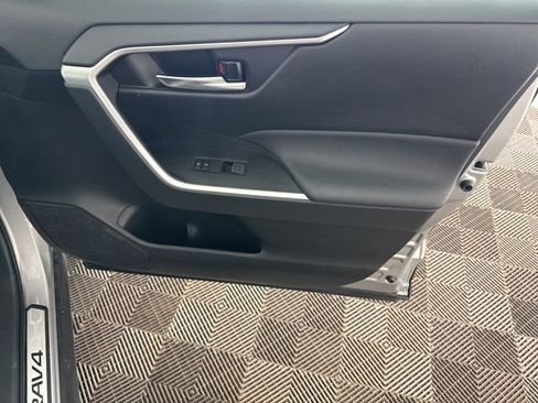 Used 2024 Toyota RAV4 XLE image 21