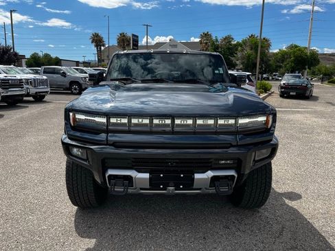 New 2025 GMC Hummer EV 2X w/ LPO, Dark Essentials Package image 2