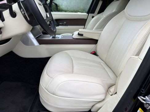 Used 2024 Land Rover Range Rover SE AWD/4WD image 19