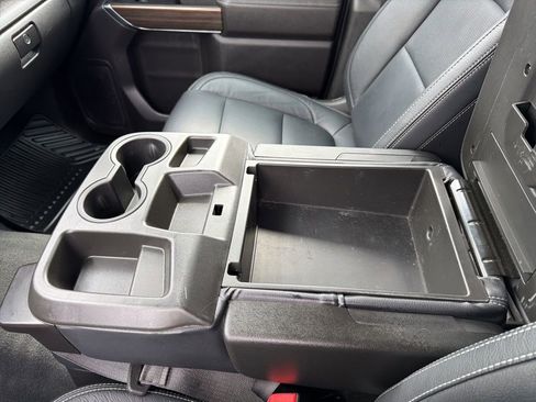 Used 2022 Chevrolet Silverado 1500 LT image 35