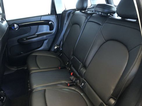 Used 2019 MINI Cooper Countryman S w/ Premium Package image 17