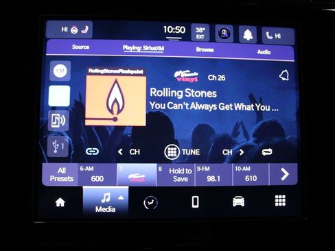 New 2025 Jeep Grand Cherokee Laredo X w/ Luxury Tech Group I image 15