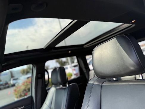 Used 2019 Jeep Grand Cherokee High Altitude AWD/4WD image 21